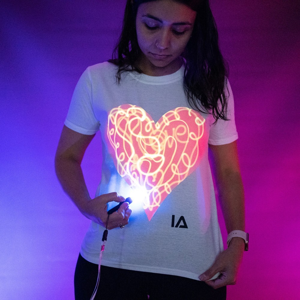 Love Heart Interactive Glow In The Dark T-Shirt Children's Light-Up Drawing Tee Xmas Gift