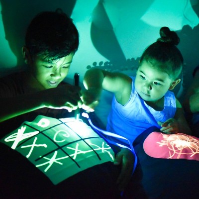 Glow Sketch Glow In The Dark Noughts Crosses Board Doodle Pillowcase Xmas Gift